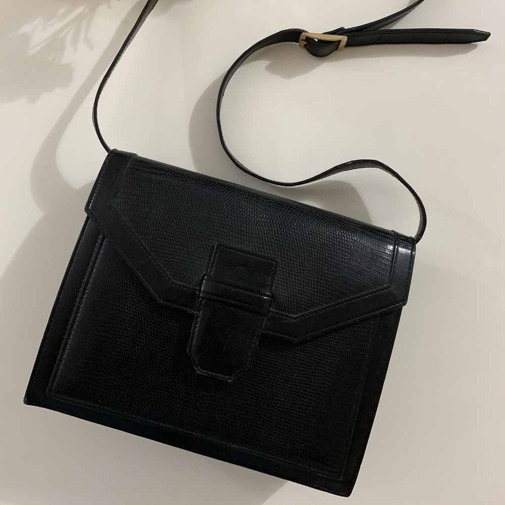 Authentic Yves Saint Laurent vintage lizard embossed leather shoulder bag